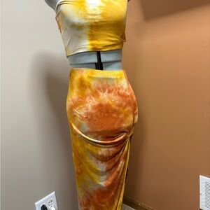 Windsor Orange and Yellow Tie-Dye Pencil Skirt